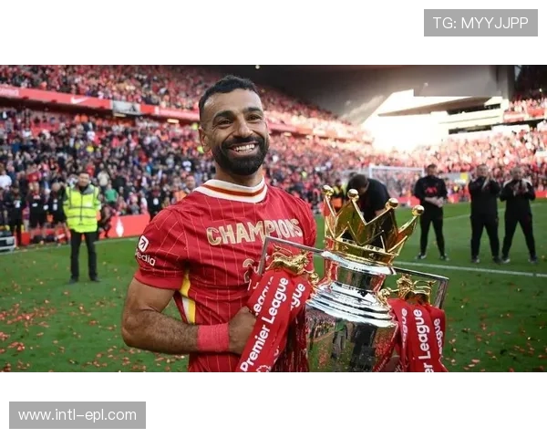 哈兰德、萨拉赫与B费角逐英超赛季最佳球员荣誉 哈兰德、萨拉赫与B费角逐英超赛季最佳球员荣誉