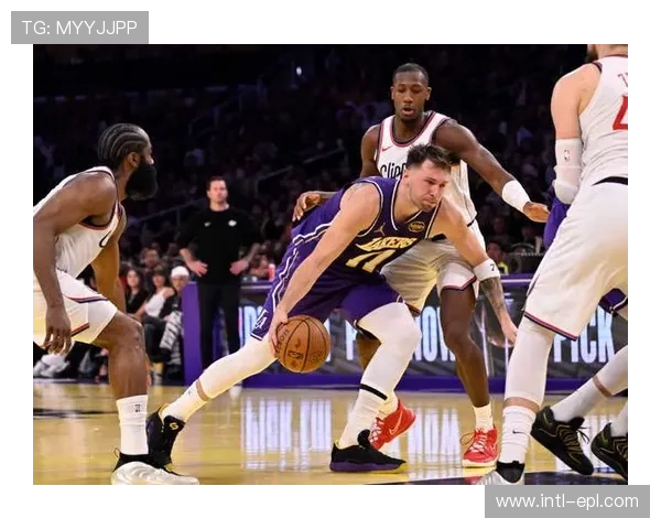 洛城德比二番战来袭，快船急需止颓避免西部垫底