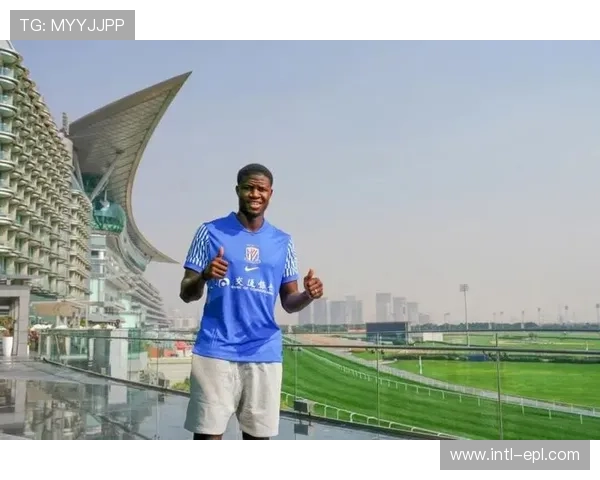 上海申花连续两个赛季以微小分差屈居亚军，症结何在