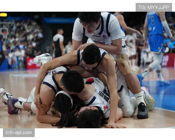 【2026年4月CBA联赛·非赛事·群众体育CBA球星走进北京社区，与业余篮球联赛冠军进行友谊赛